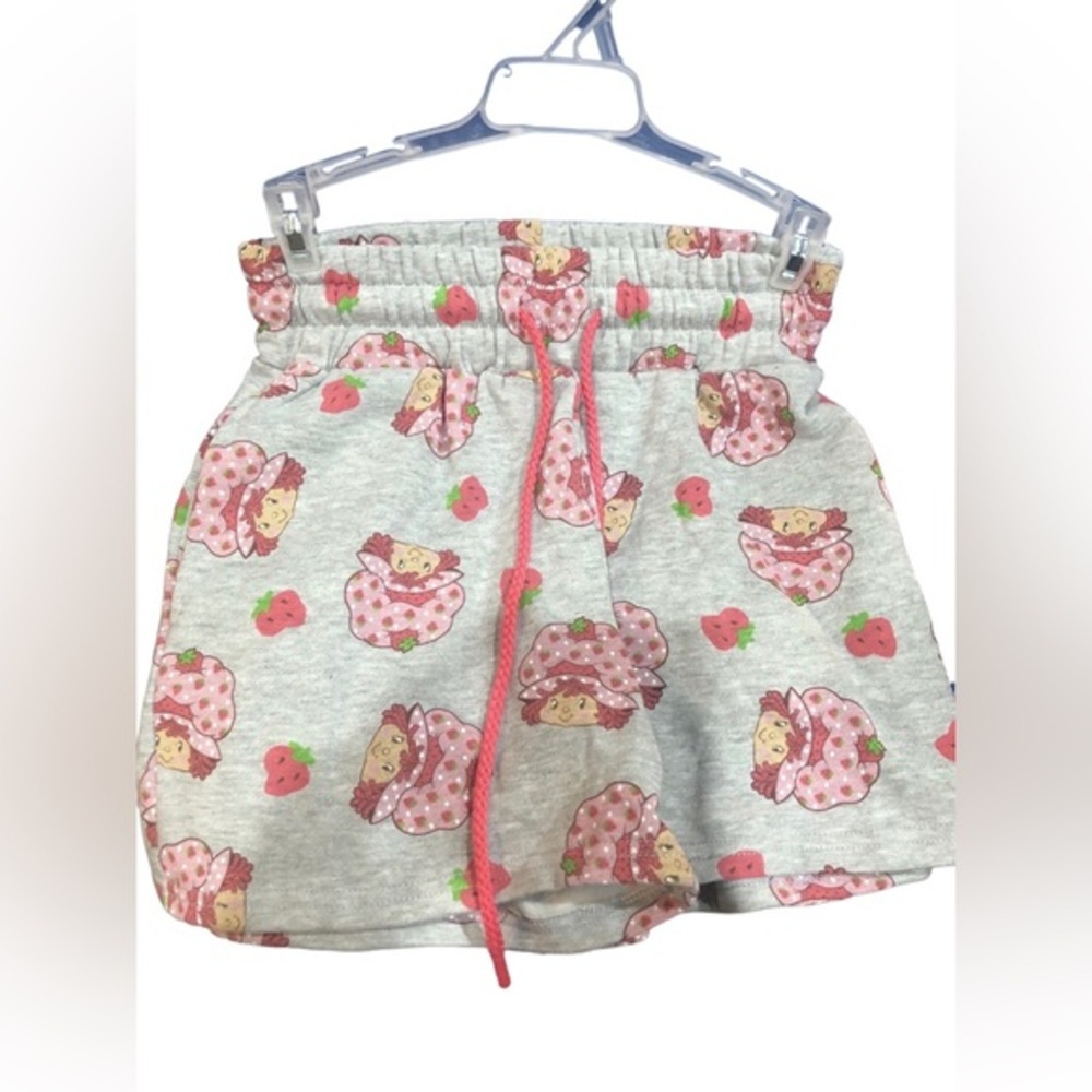 Strawberry Shortcake gray knit strawberry‎ shortcake print shorts size XS new